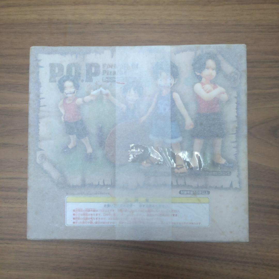 新品未開封　ワンピース　フィギュア　兄弟の絆