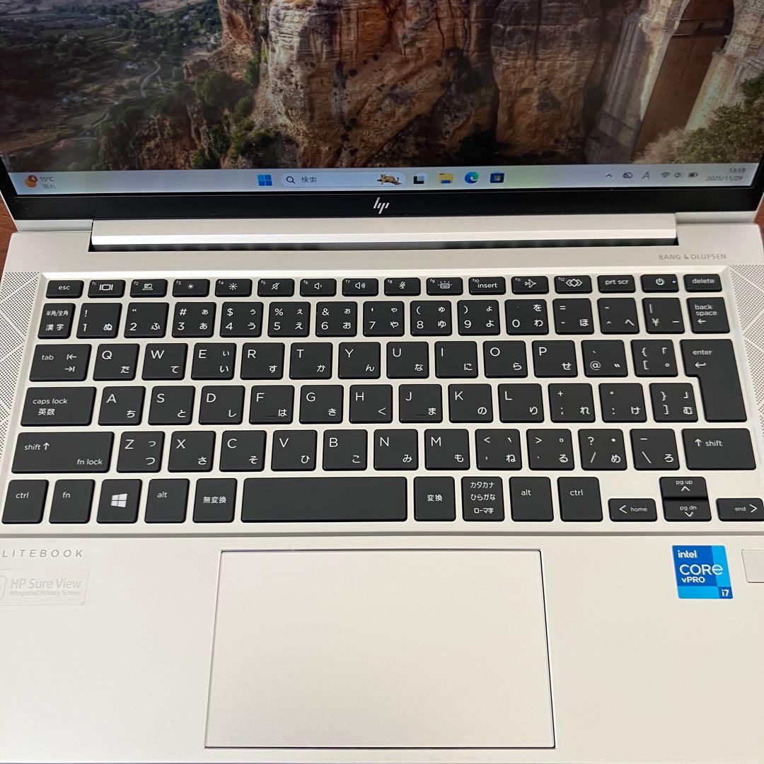 HP EliteBook 830 G8 第11世代i7 32GB 512GB
