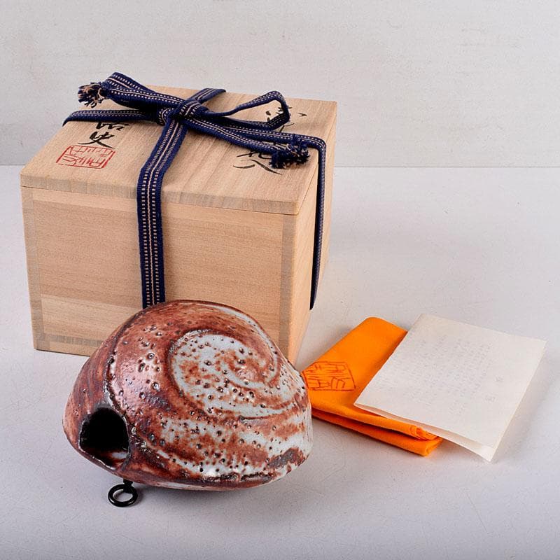 茶道具　美濃焼　深山窯　阪口浩史作　志野掛花入　共布　共箱　C　8390