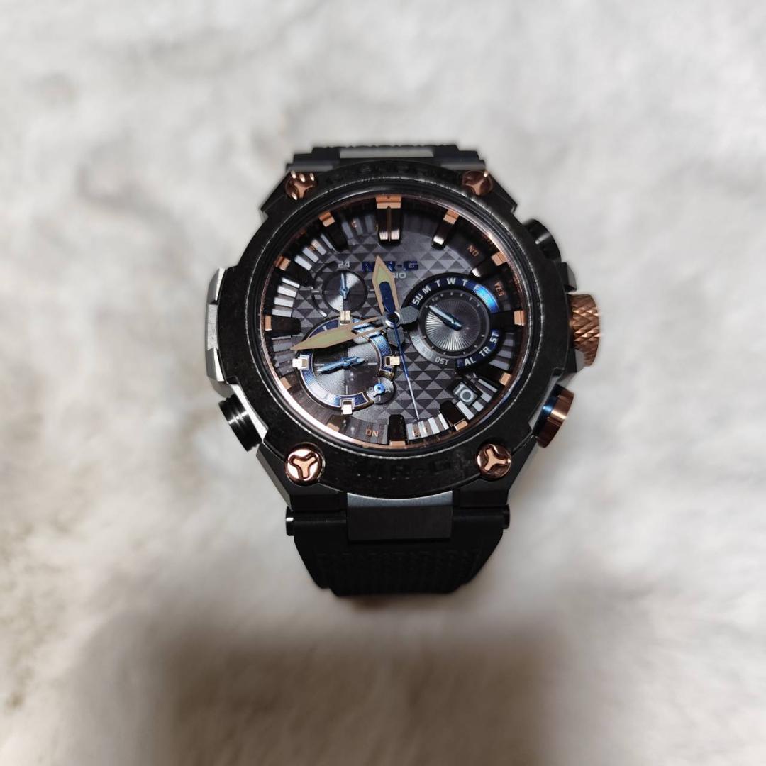 カシオ G-SHOCK MRG-B2000R-1AJR 勝色 メンズ腕時計