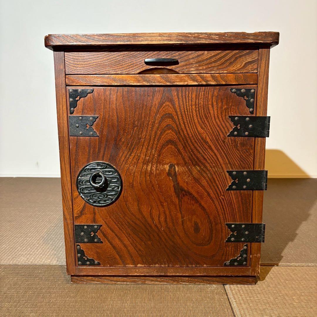 和箪笥　小箪笥　飾り金具　脚付棚　和家具　時代家具