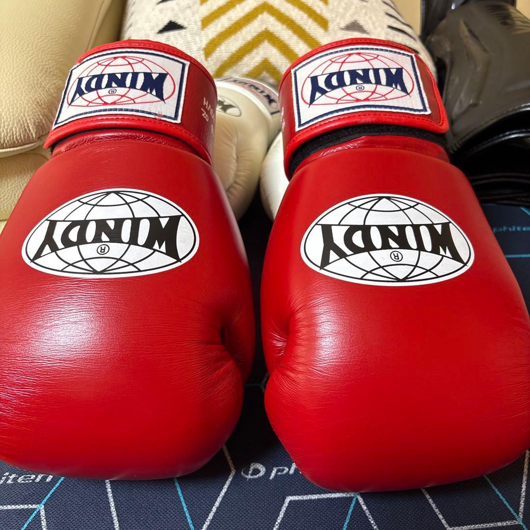 WINDY ボクシンググローブ レッド　16oz