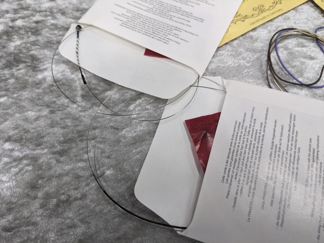 ビオラ弦　７本　オイドクサやオブリガート、クロムコア