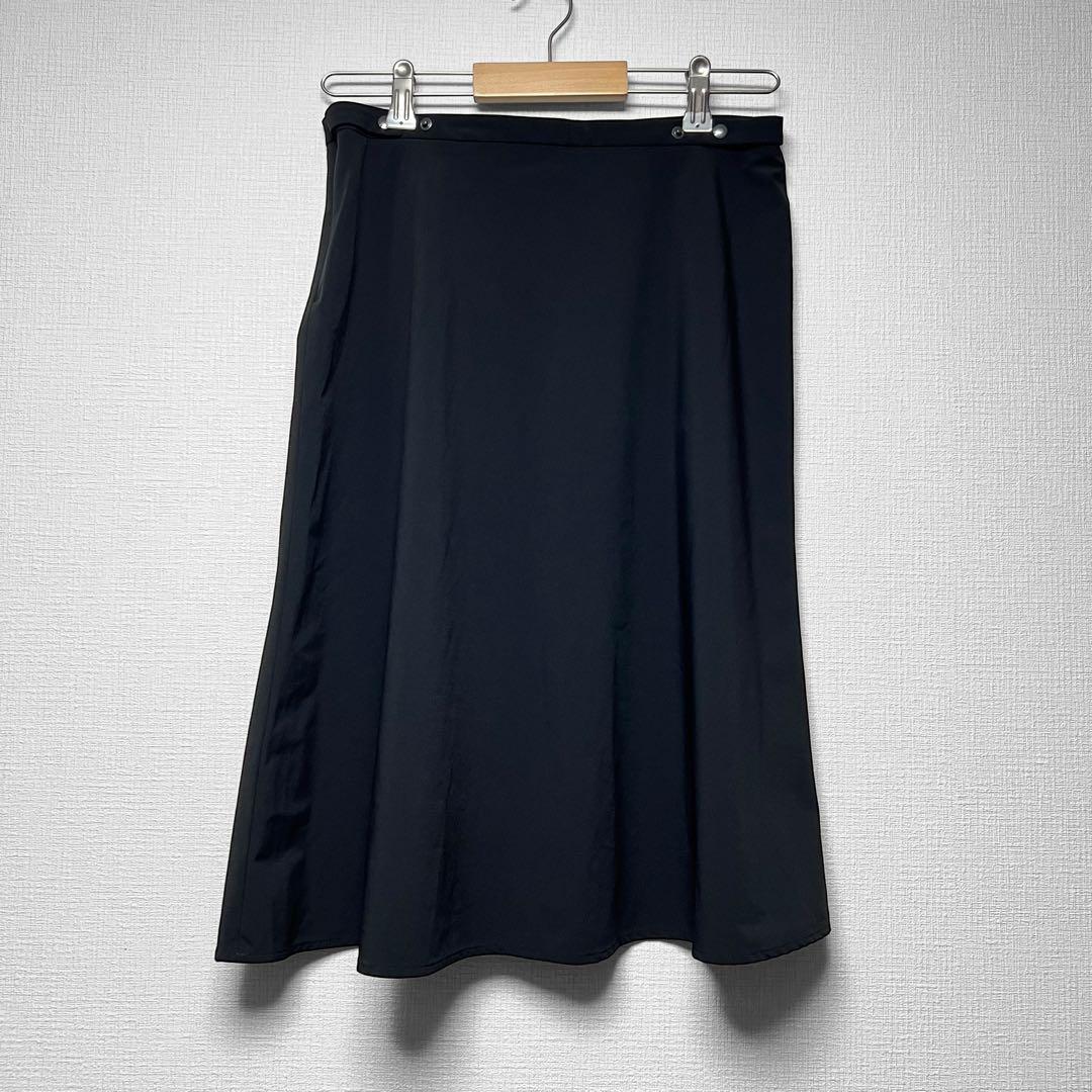 PRADA プラダスポーツ ナイロン フレアスカート 膝丈 黒 ポケット 40