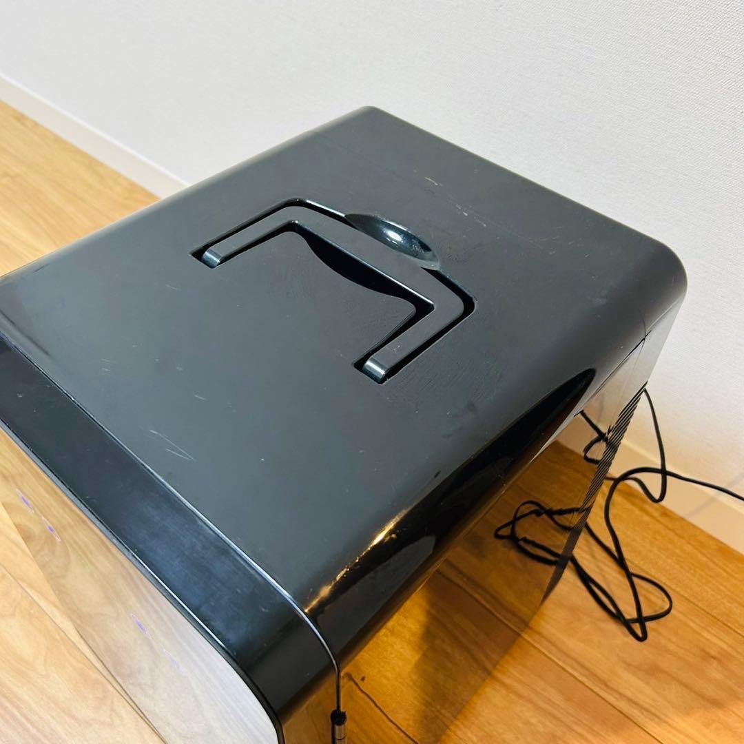 ベルソス　ダブルペルチェ冷温庫「VS-440BK」24L 冷蔵庫 デジタル