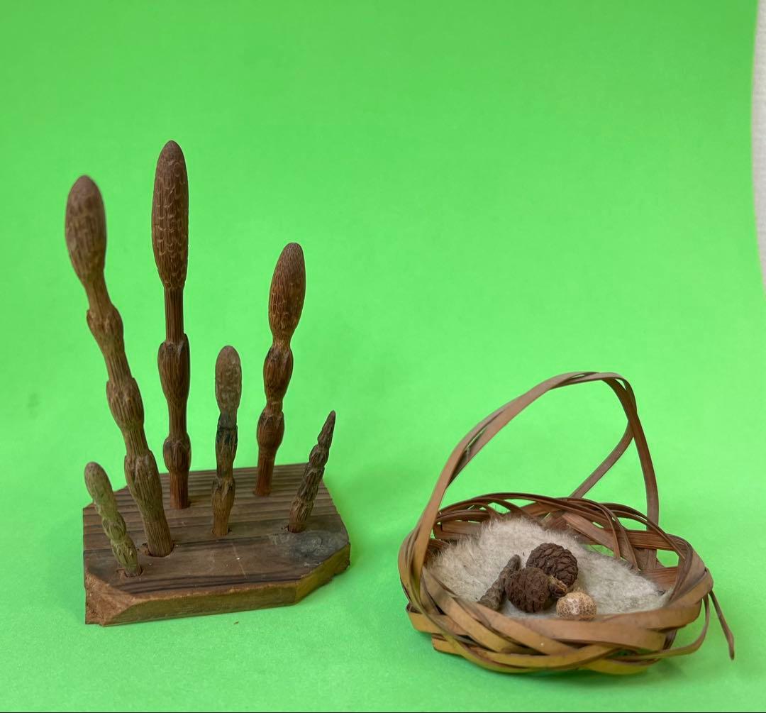 つくし狩り　ススだけ竹細工　スス竹彫刻とかごのセット 高さ10㎝