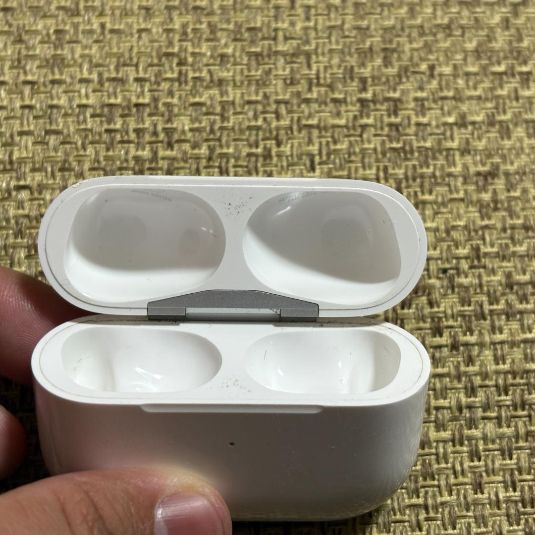 ヘ*ト様 Apple AirPods Pro 2 MQD83J/A