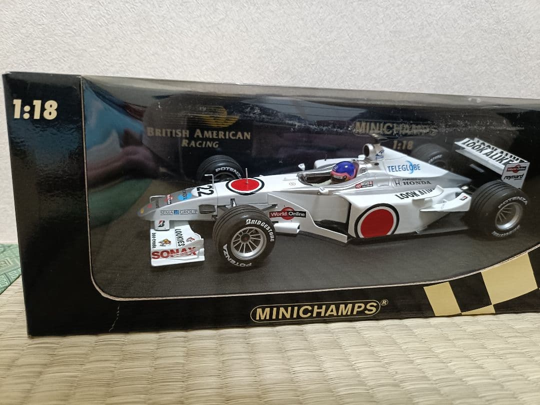 MINICHAMPS　F1 1:18 ミニカー
