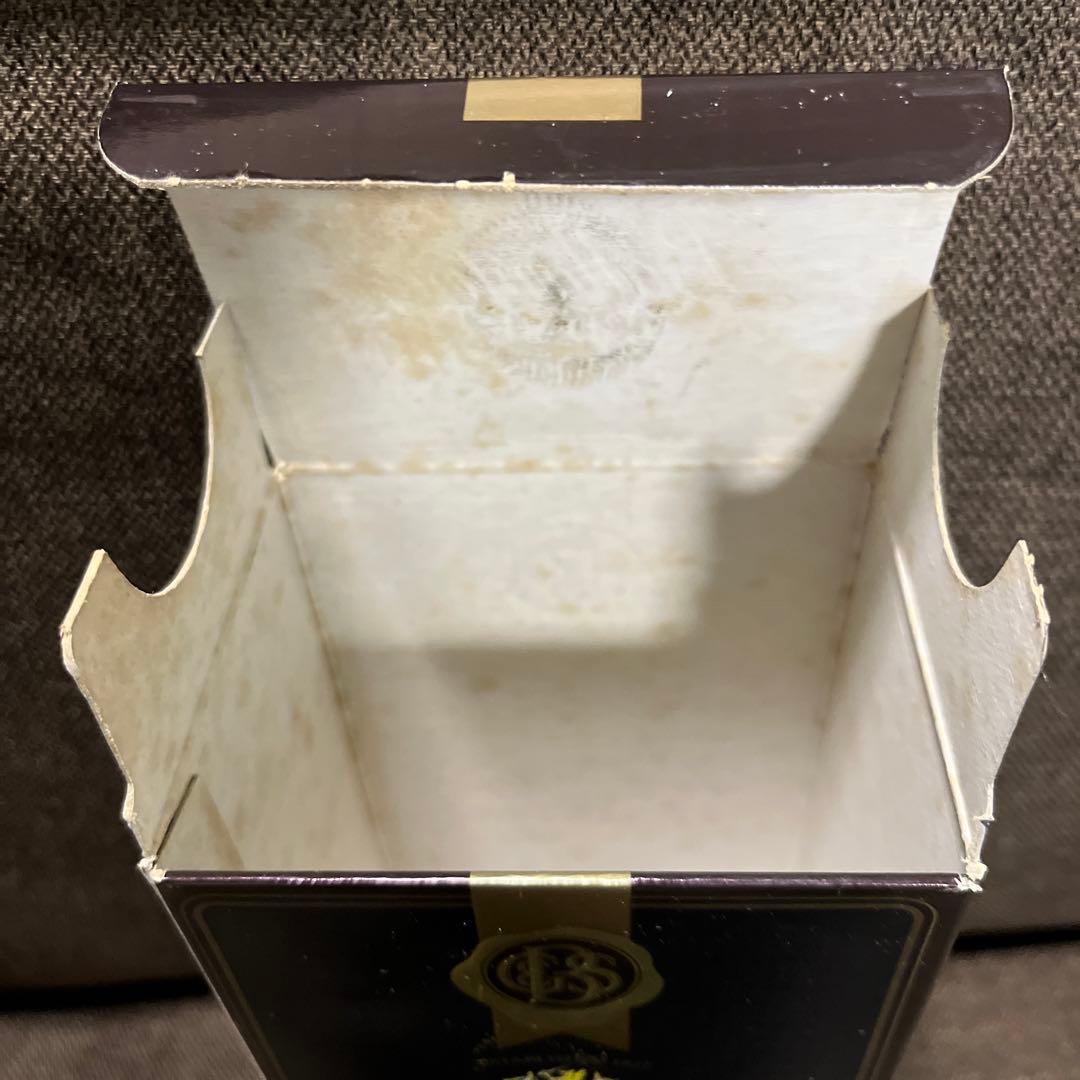 【バランタイン 12年 ゴールドシール】（700ml）