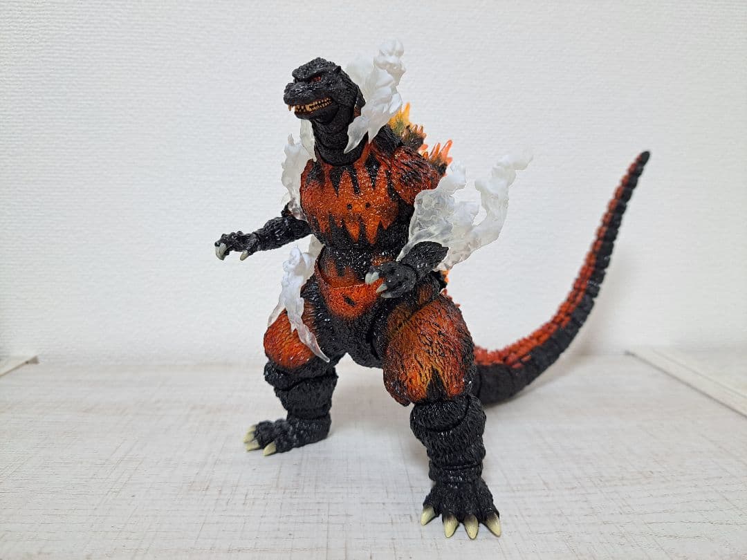 【中古】S.H.MonsterArts ゴジラ（1995）U.B. Ver.