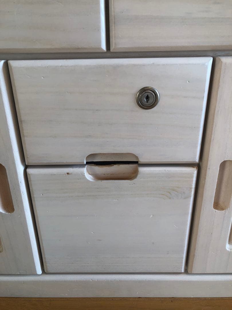 【＊12/6で削除します】ニトリ　ホワイトキャビネット　電話台　リビング収納