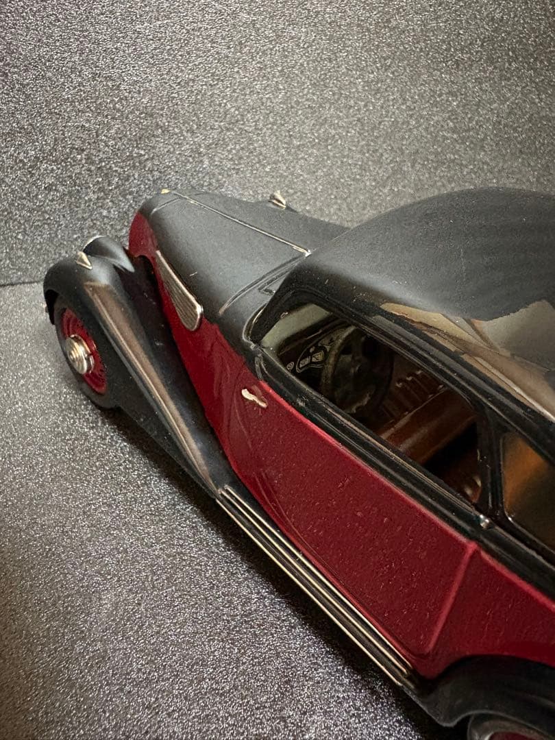 ミニカー Schuco 1/18 BMW 327 Coupe