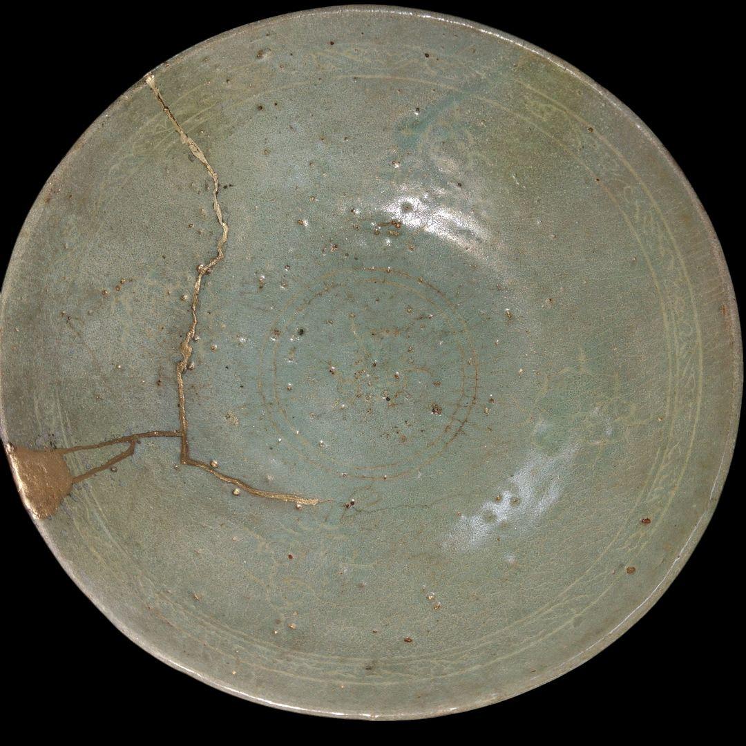 14世紀代　高麗青磁碗　金継ぎ　時代