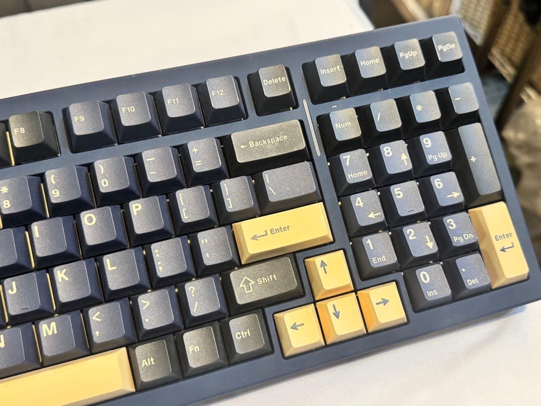 542＊VGN　S99　ワイヤレスメカニカルキーボード　ゲーミング　ネイビー