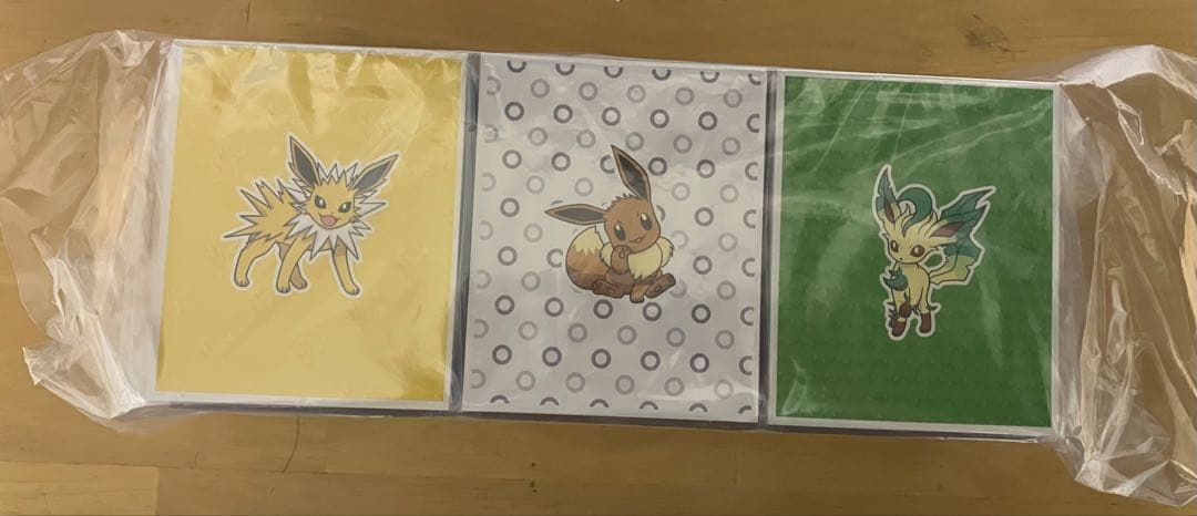 イーブイたちの小さな小箱　ポケモン　イーブイズ　ファミリーマート　ファミマ