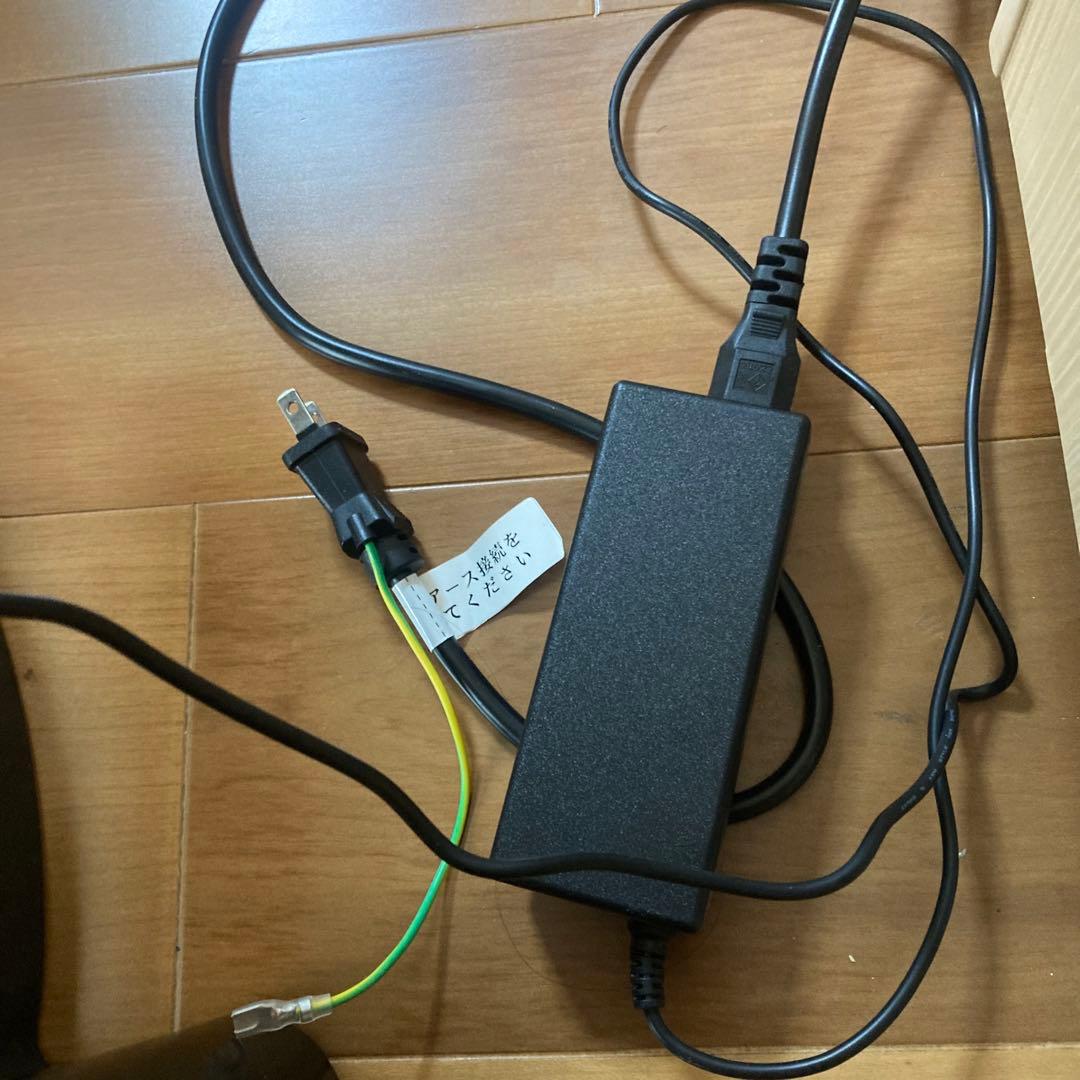 LG 31.5インチ　4Kモニター　32UK550