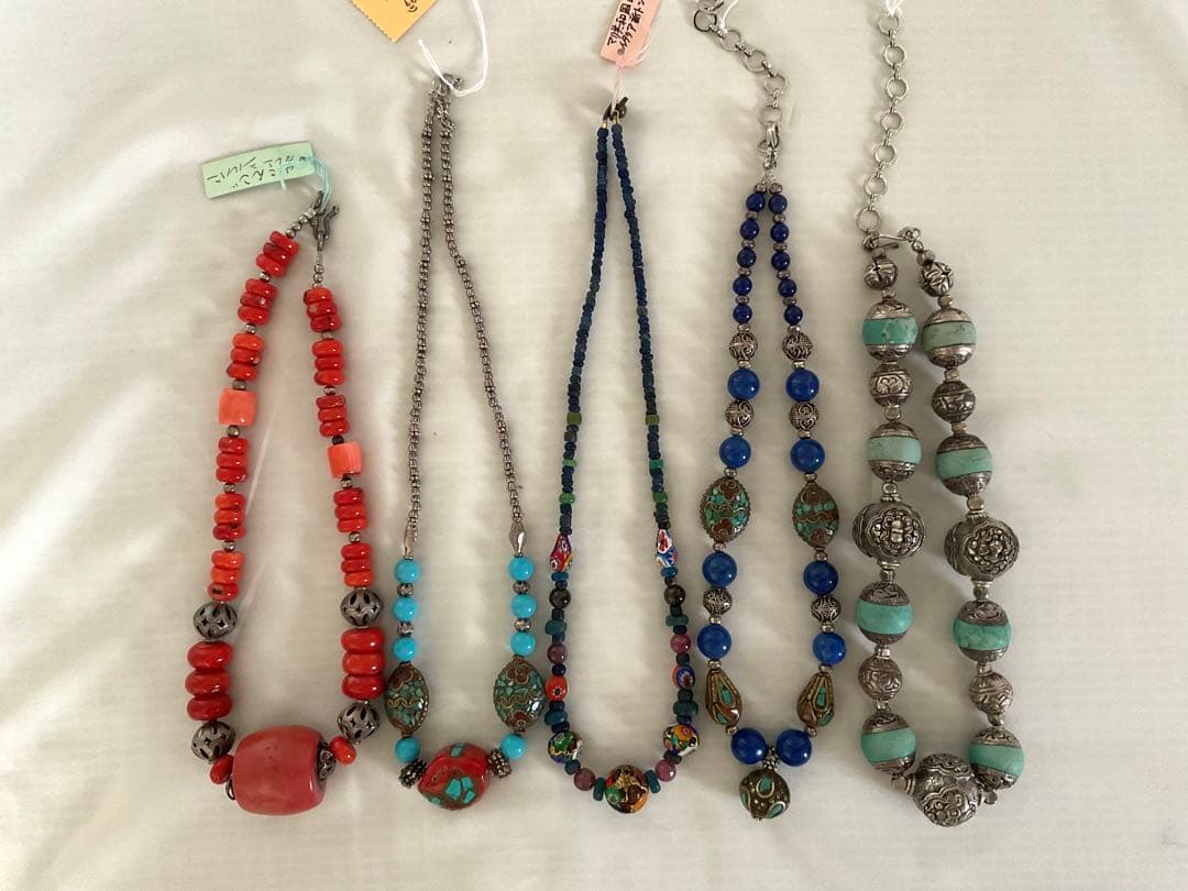 美しいオリジナル「マリ共和国千年ビーズとイタリア新トンボ玉」のネックレス