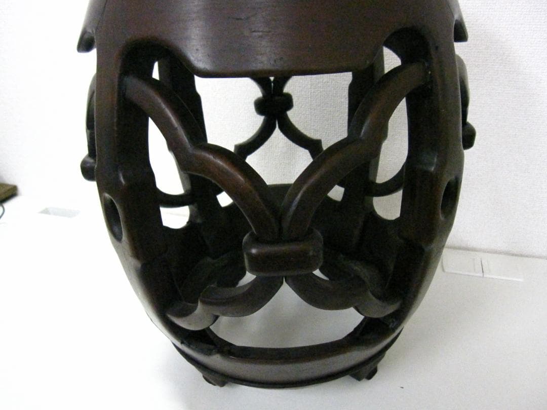 唐木石入り椅子　　　　　G355