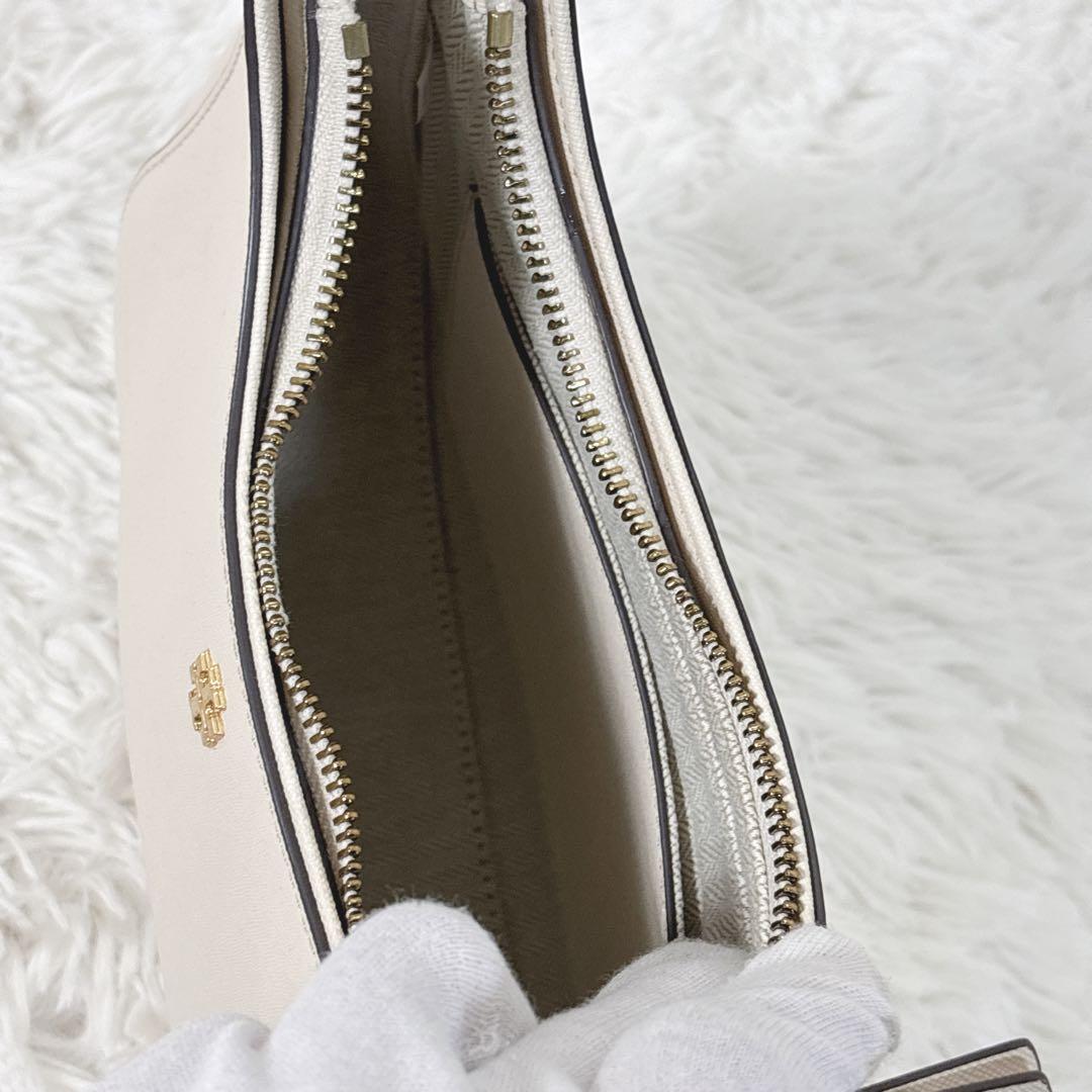 トリーバーチ アクセサリーポーチ エマーソン サフィアーノレザー　白