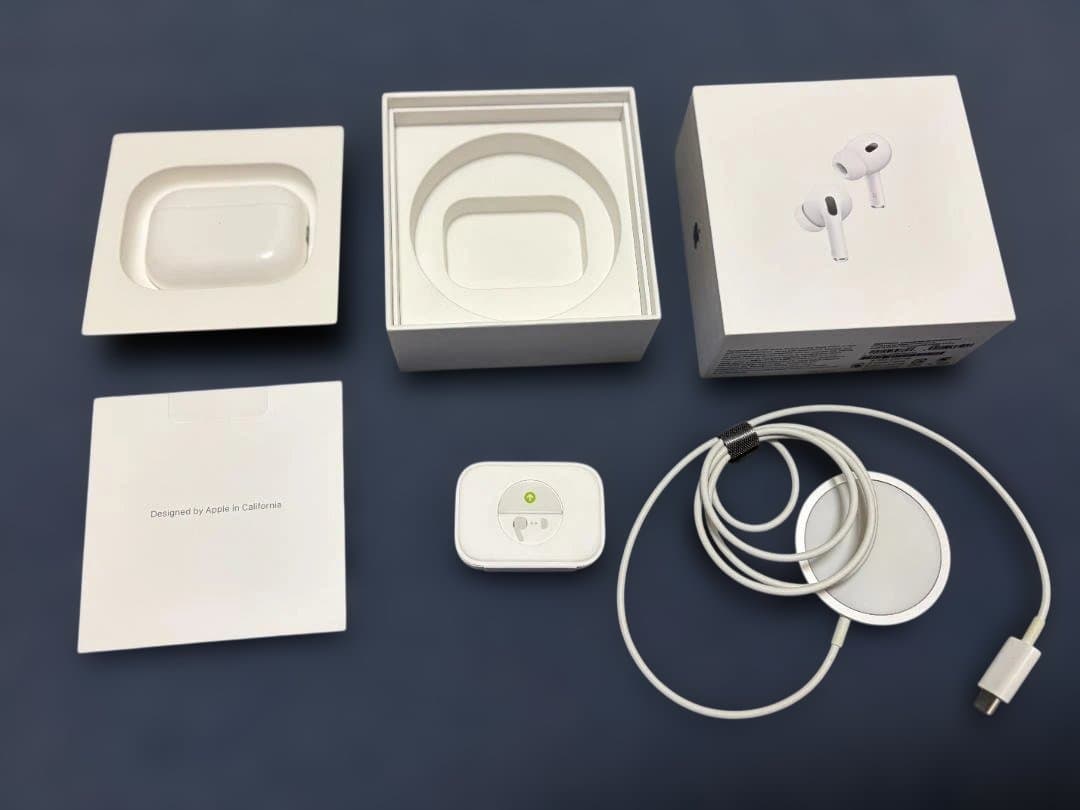 【美品】AirPods pro 第二世代 MagSafe (Lightning)