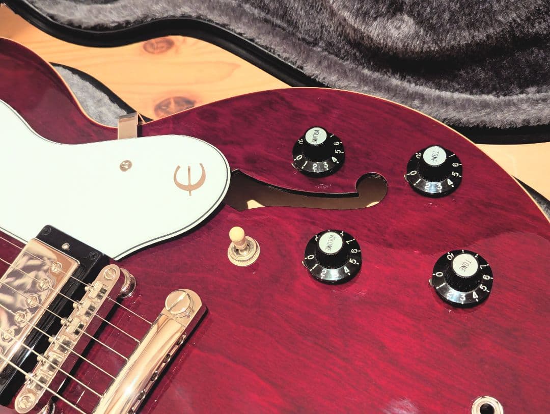 [美品] Epiphone Noel Gallagher／ Riviera