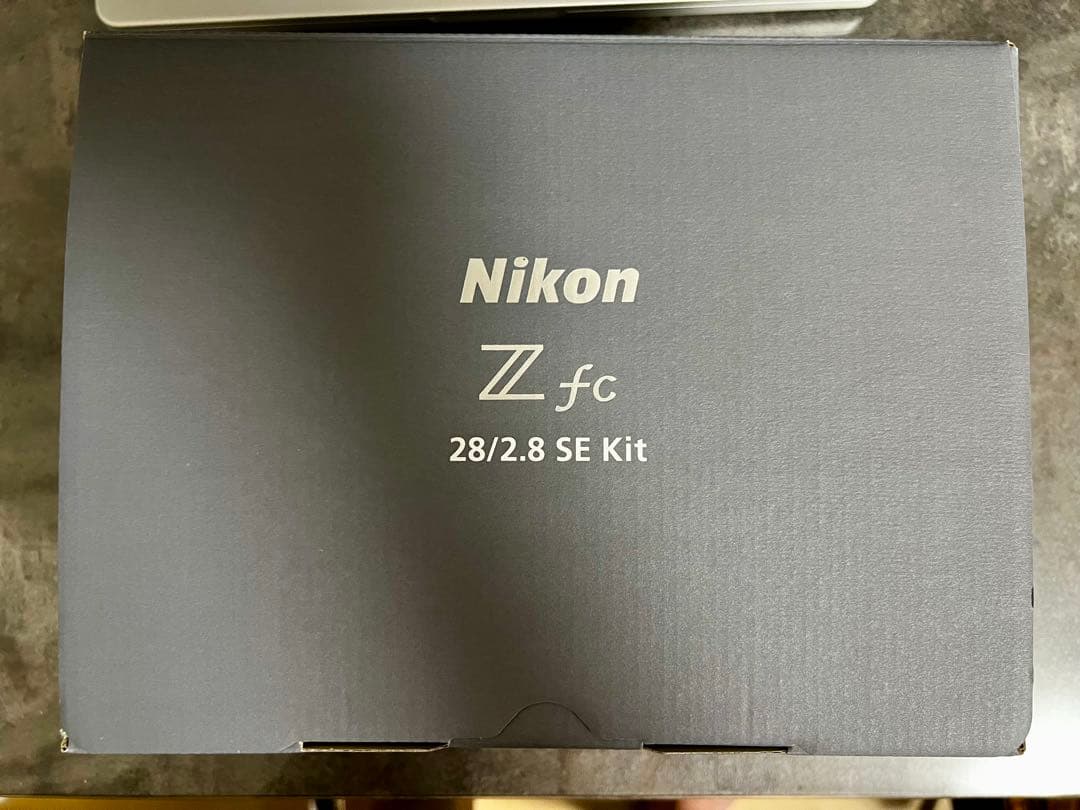 35%引き【1度だけの使用】Zfcレンズキット 付属多数・即撮影OK！