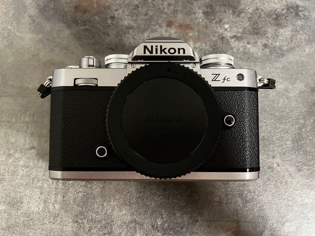 35%引き【1度だけの使用】Zfcレンズキット 付属多数・即撮影OK！