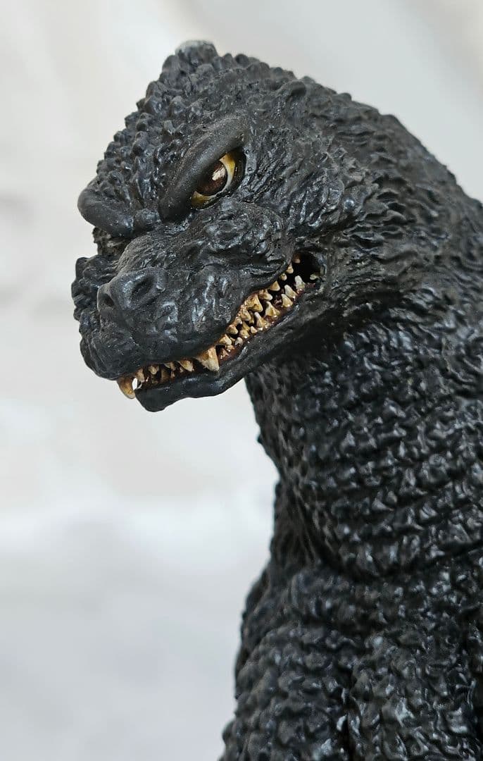 東宝30ｃｍ 酒井ゆうじ造形コレクション ゴジラ1991ギドゴジ北海道バージョン