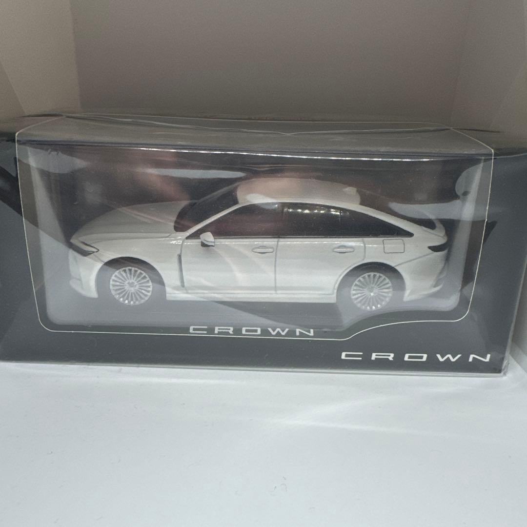 【非売品】クラウン CROWN ミニカー ホワイト HEV ダイキャスト製