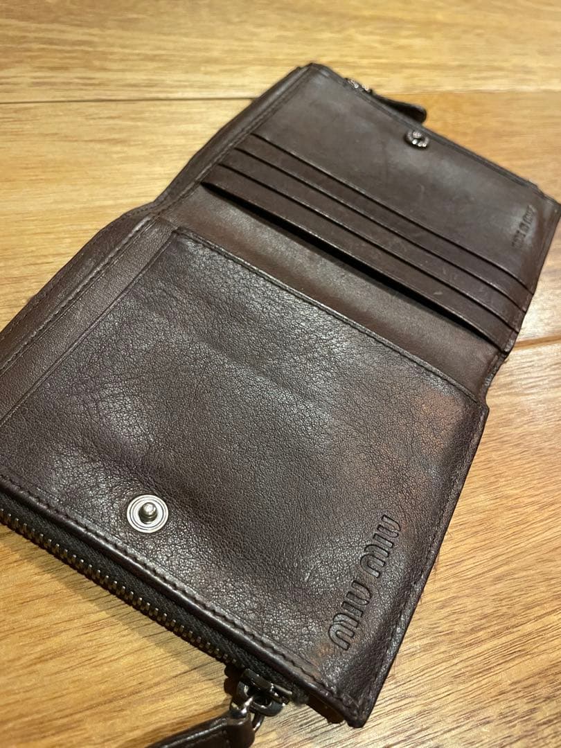 miu miu ハラコ　二つ折り財布