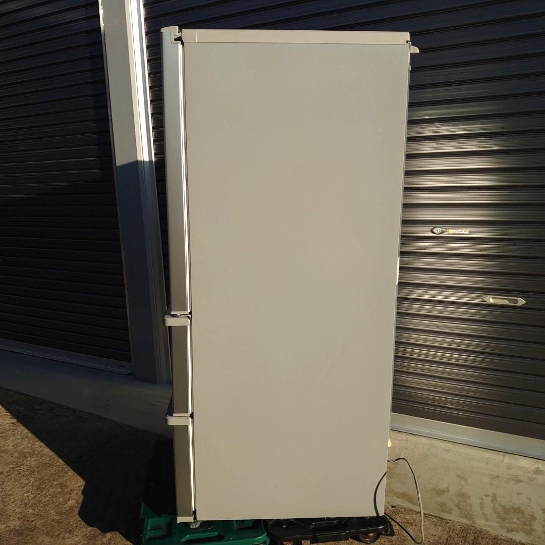 062　AQR-27M(S)　アクア　2022年製　シルバー