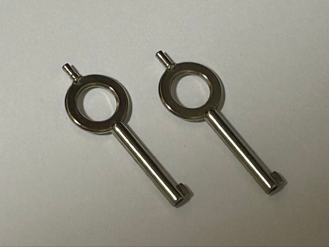 スミス&ウェッソン　ブラック手錠　アメリカ製。鍵二つあり　金属製