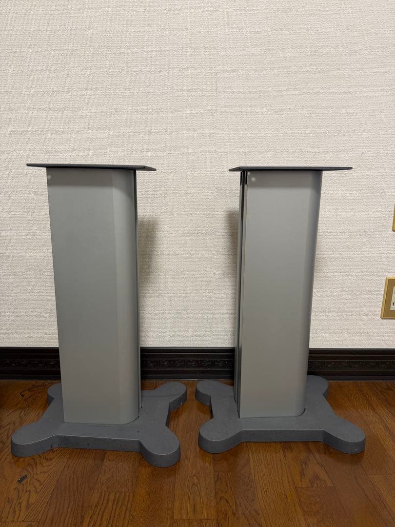 スピーカースタンド ビーアンドダブリュー B&W FS700CM スタンドペア