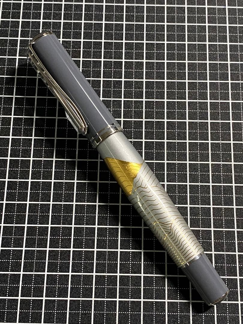 筆記具 Pelikan Special Edition Mount Everest FP