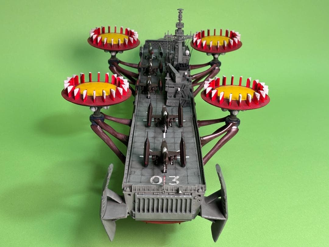 エヴァンゲリオン〝クレーディト空中母艦〟（1/350）