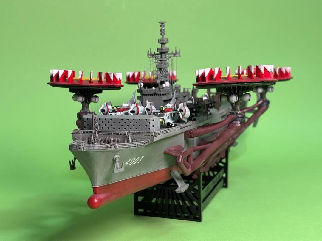 エヴァンゲリオン〝クレーディト空中母艦〟（1/350）