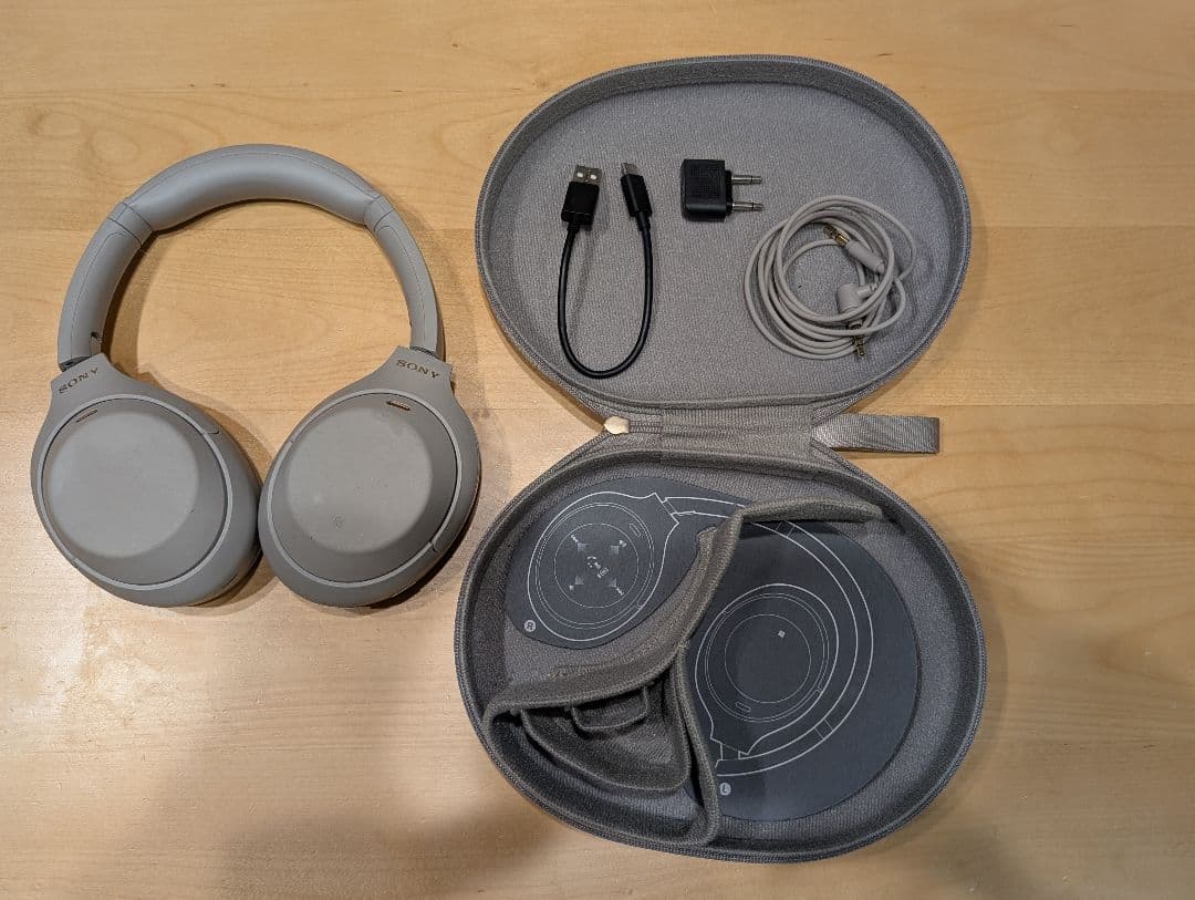 『ぱろぱろ』SONY WH-1000XM4 ワイヤレスヘッドホン