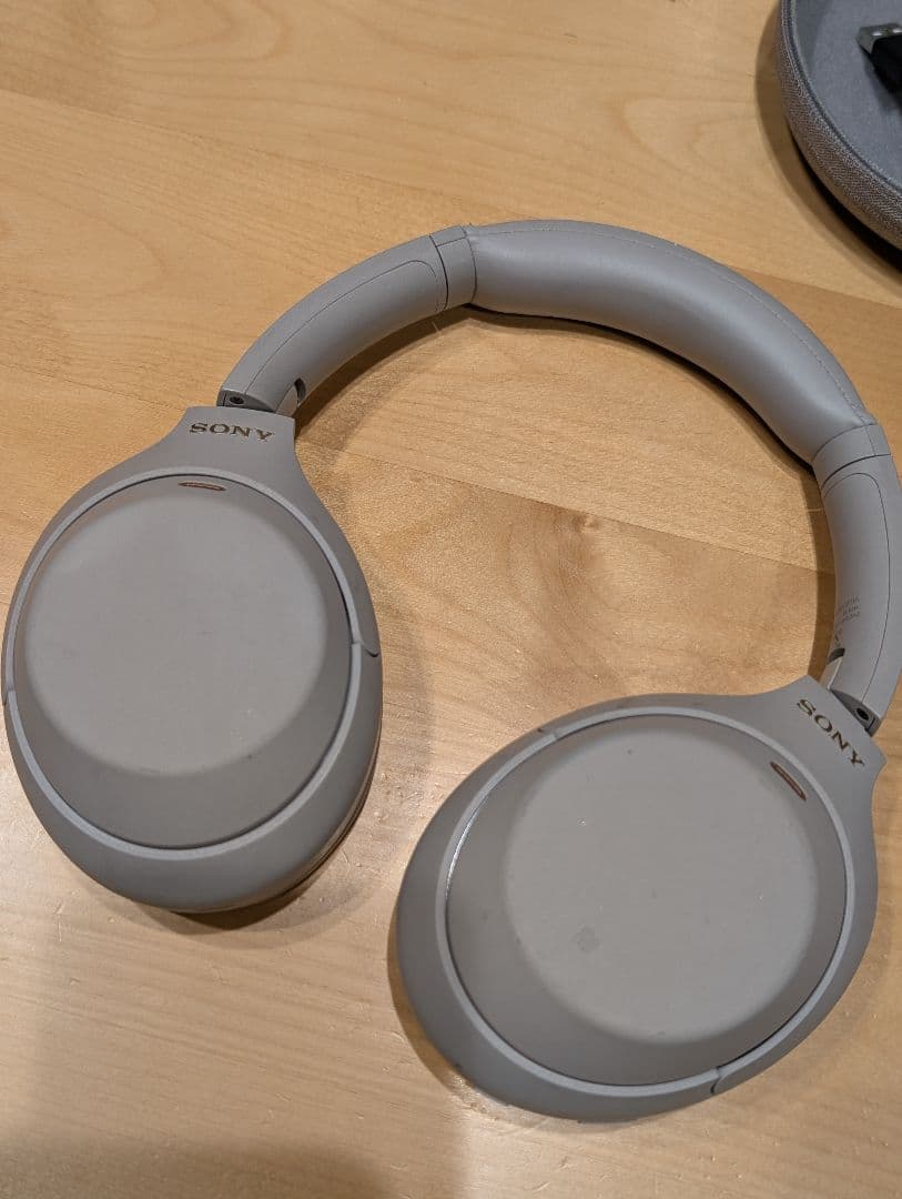 『ぱろぱろ』SONY WH-1000XM4 ワイヤレスヘッドホン