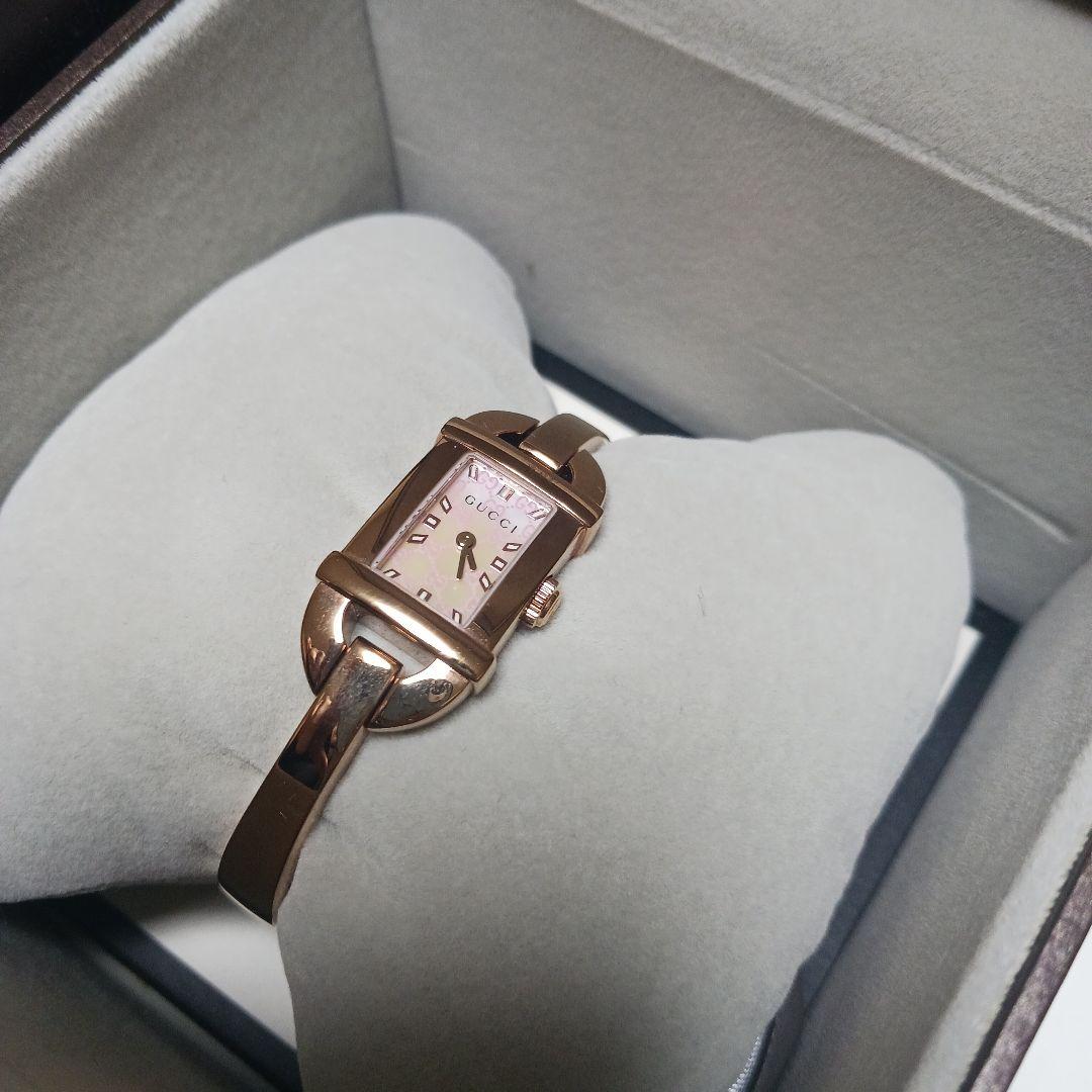 GUCCI 腕時計 型番6800L ゴールド レディース　箱付き