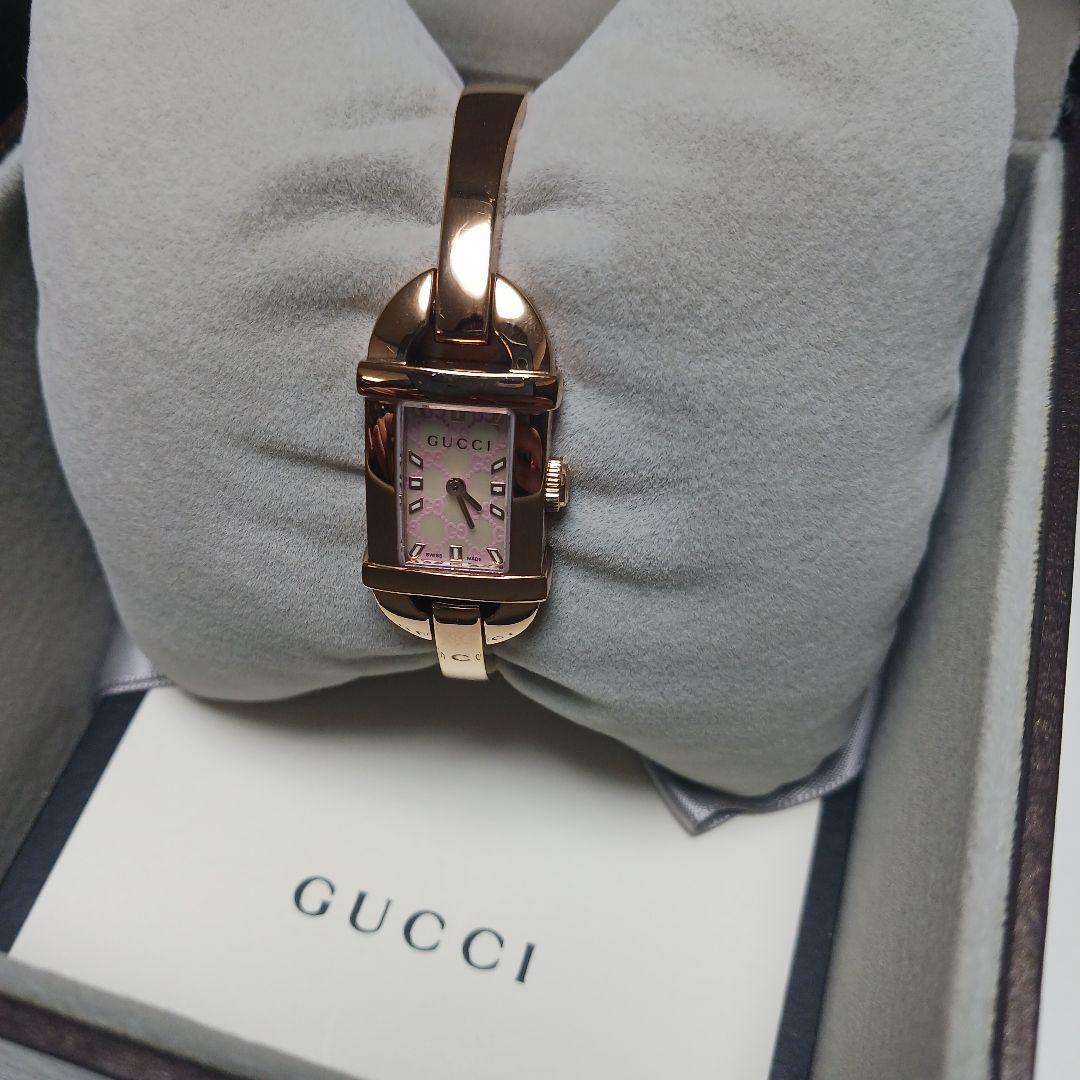 GUCCI 腕時計 型番6800L ゴールド レディース　箱付き