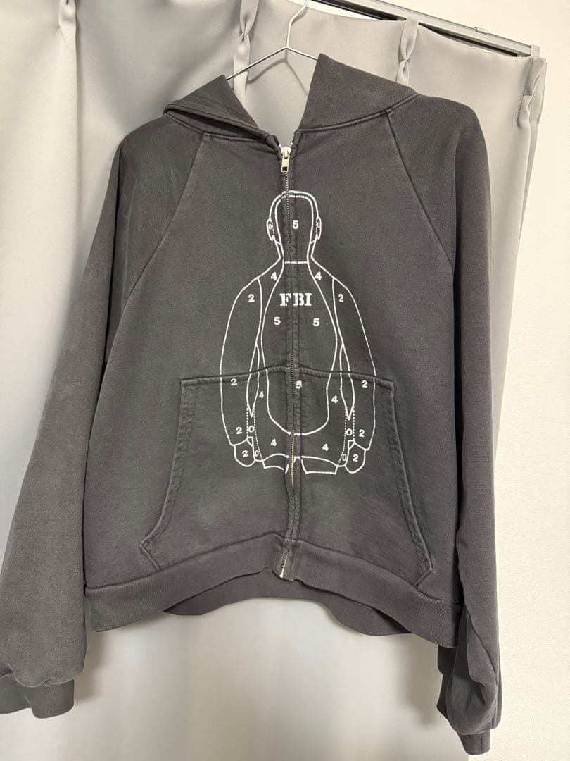 basketcase ジップパーカー