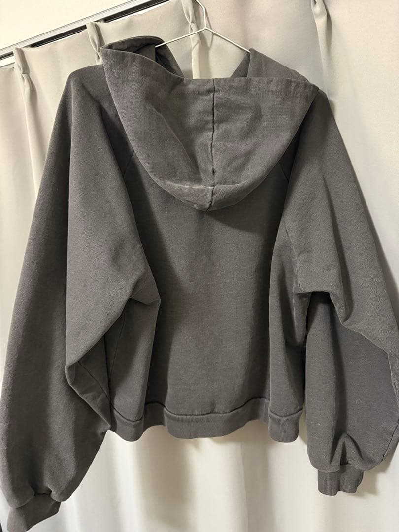 basketcase ジップパーカー