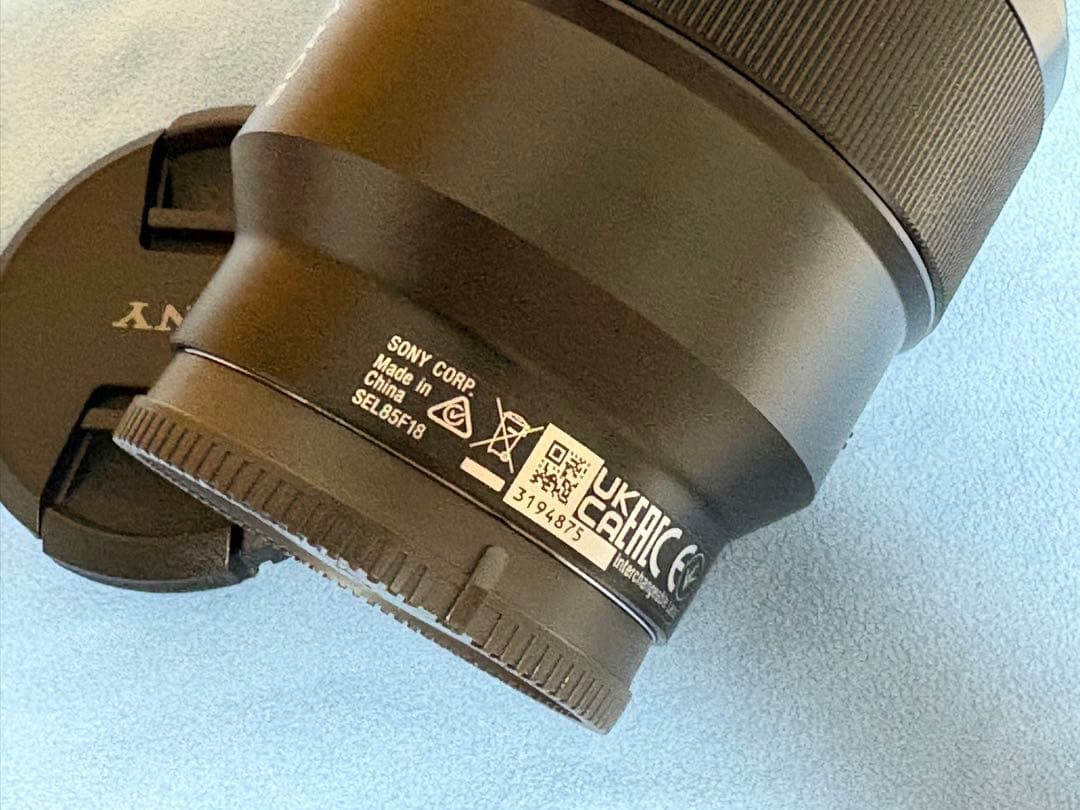 SONY FE 85mm F1.8 レンズ SEL85F18