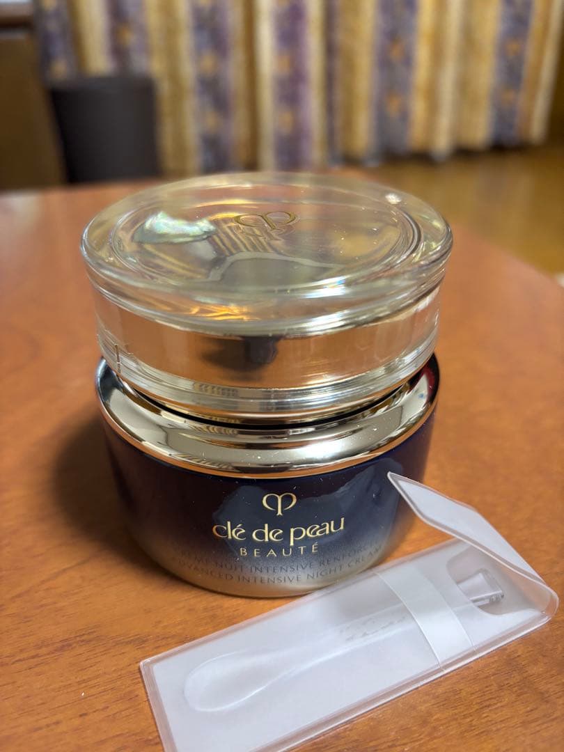 クレ・ド・ポー ボーテ クレーム アンタンシブR 50g