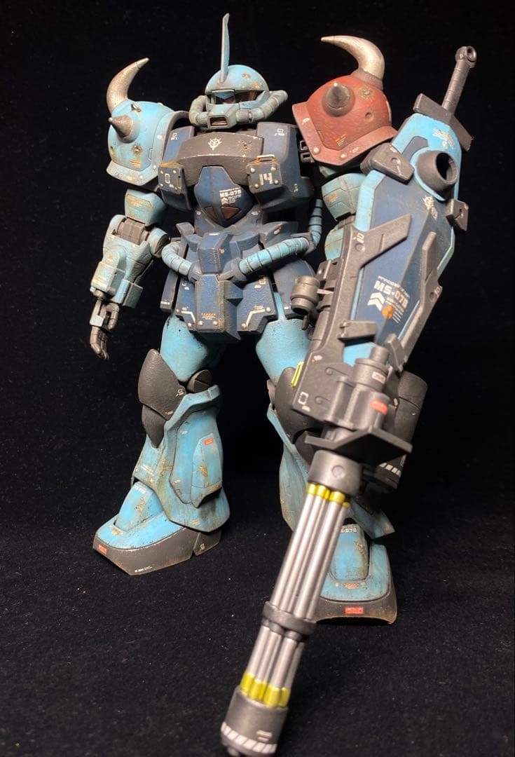 【ガンプラ完成品】　MG グフカスタム