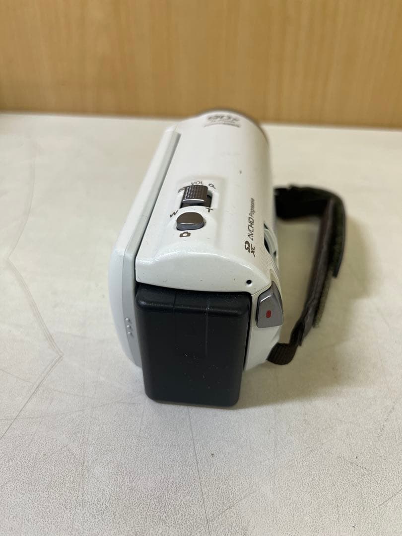 G172 Panasonic HC-V230M ビデオカメラ本体 パナソニック