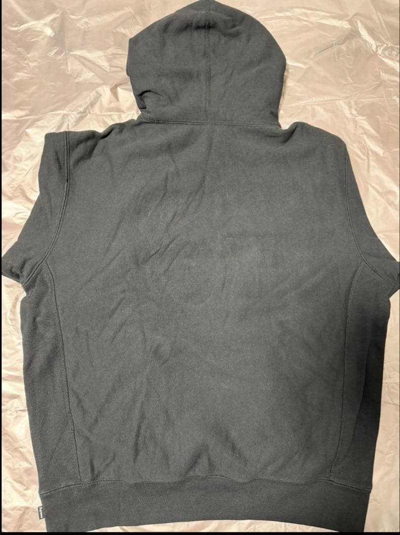 トップス Supreme hoodie kaws box logo