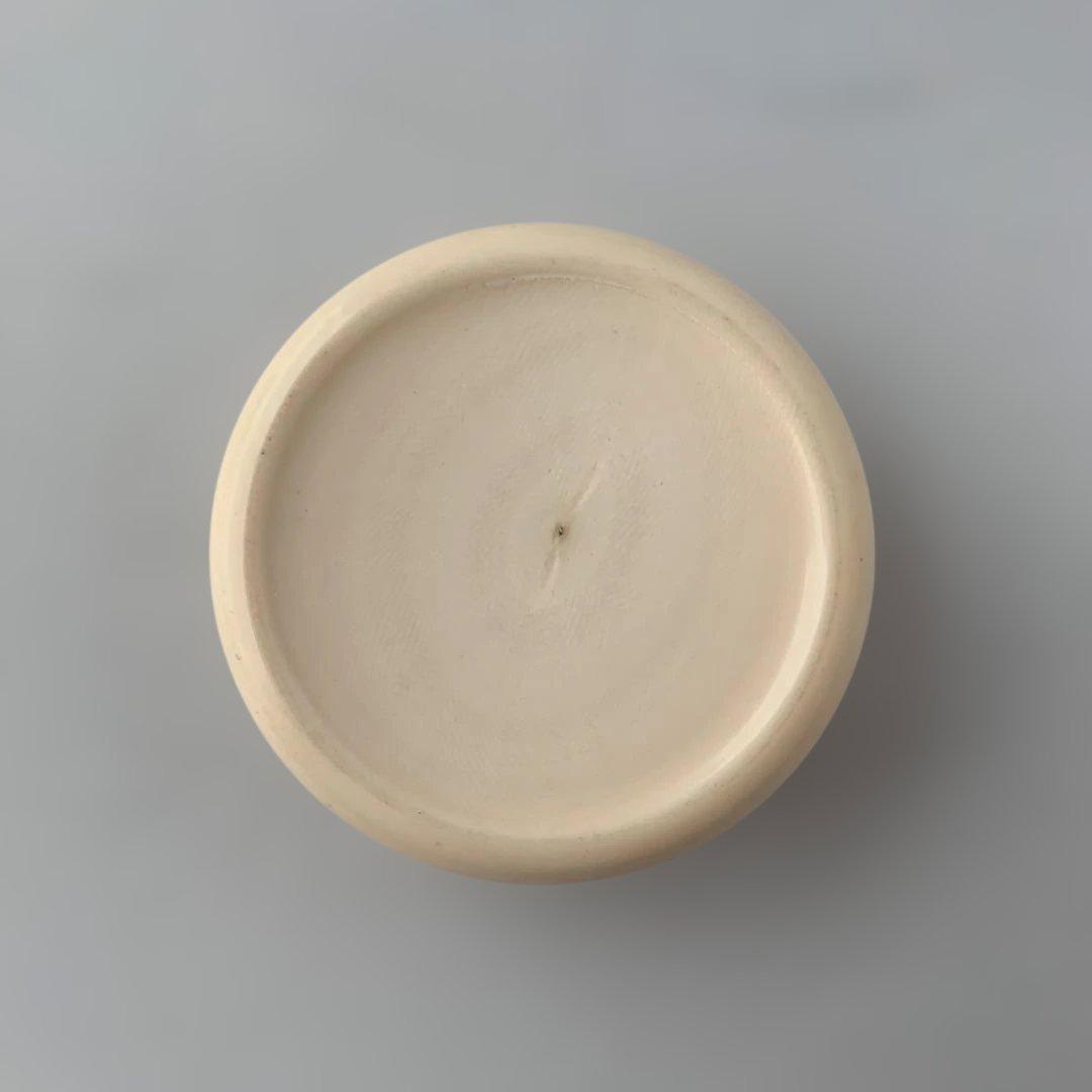 鶯の絵　入れ物　陶芸