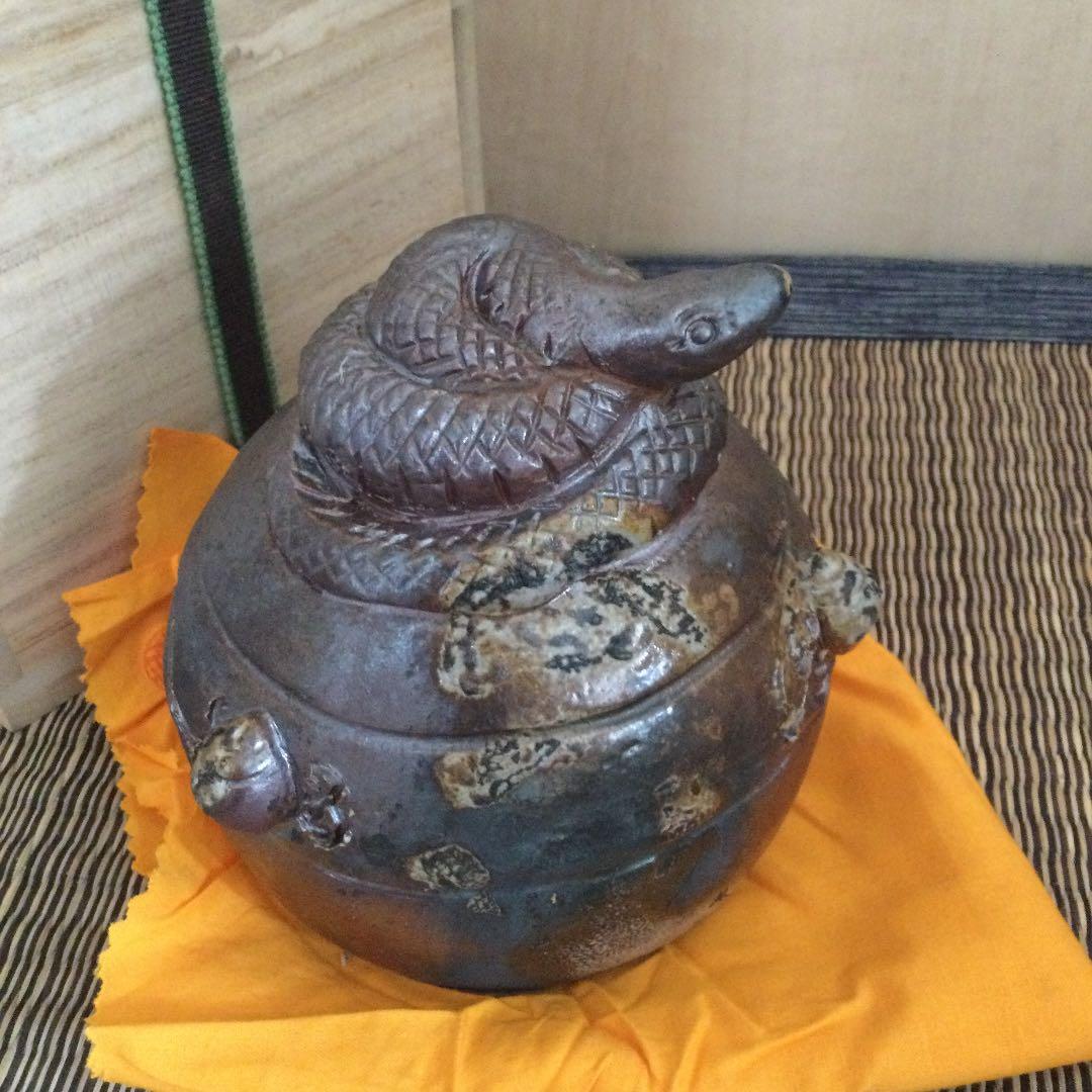 20・備前焼　巳の置物　蛇　干支　山麓窯　未使用新品　共箱　木箱入り　縁起物