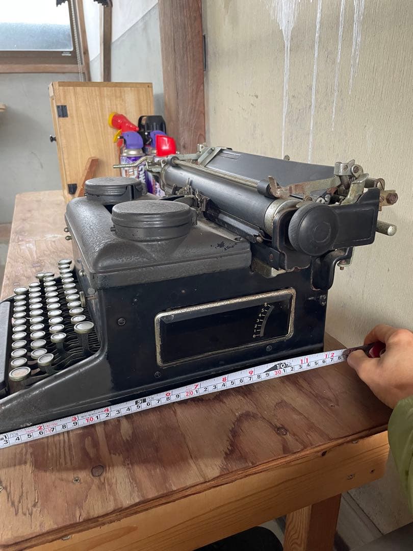 アンティーク　ヴィンテージ タイプライター